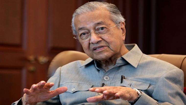 Mahathir of Malaysia Refutes Corruption Claims, Says His Wealth is Depleted