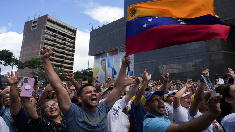 Venezuela protests escalate following contested election results