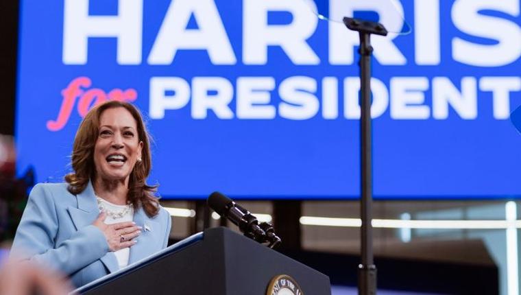 Harris's Lead Overtakes Trump in US Presidential Polls